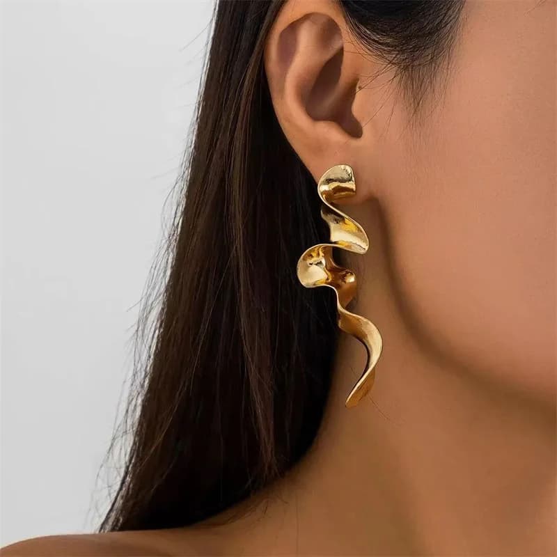 Exaggerated Snake Dangle Charm Earrings