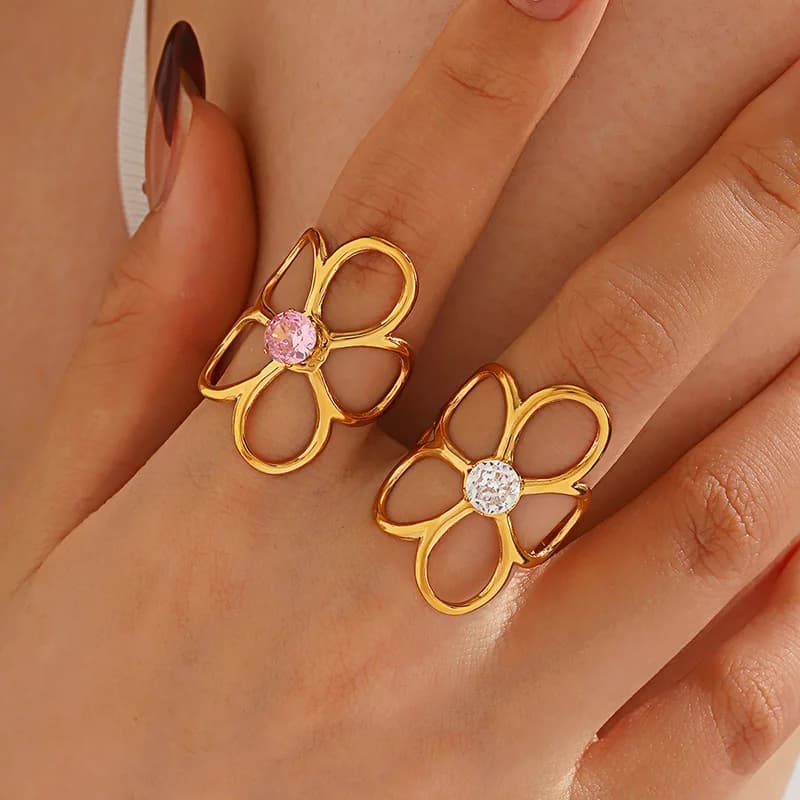 แหวนปรับขนาดได้ประดับพลอย Cubic Zirconia รูปดอกไม้