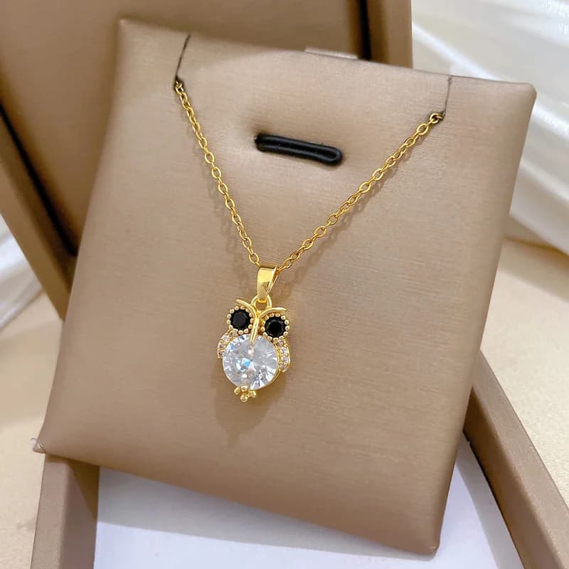 Reindeer Heart Zircon Pendant Necklace