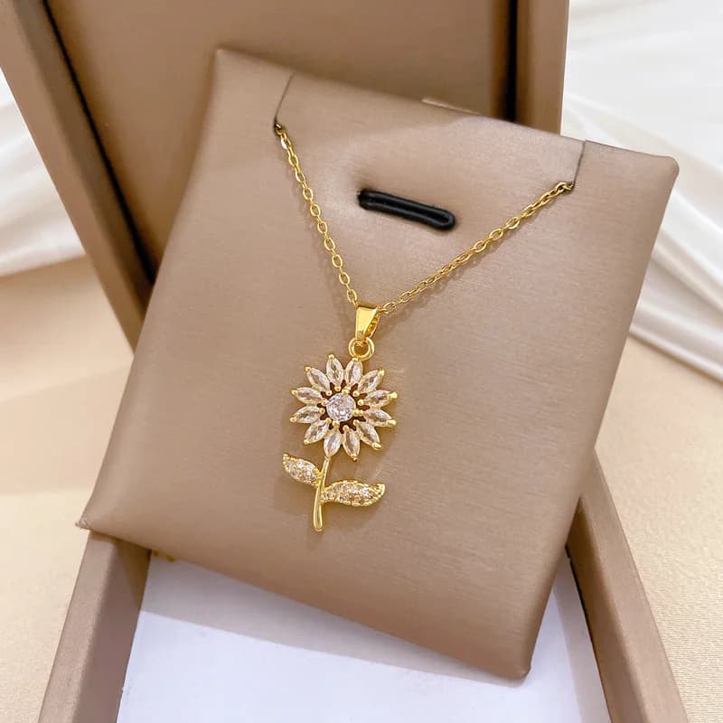 Blue Flower Pendant Necklace