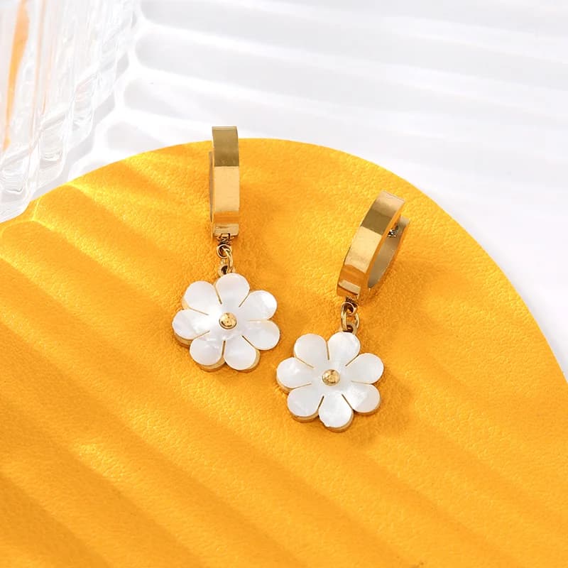 316L Stainless Steel White Stone Shell Dangle Earrings