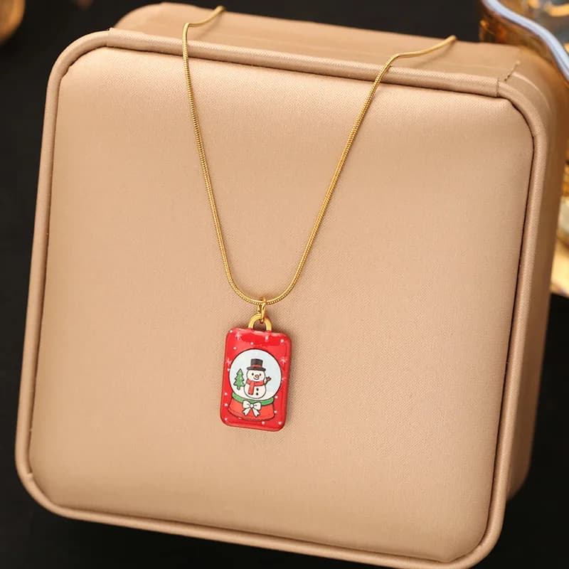 Cartoon Snowman and Tree Pendant Necklace