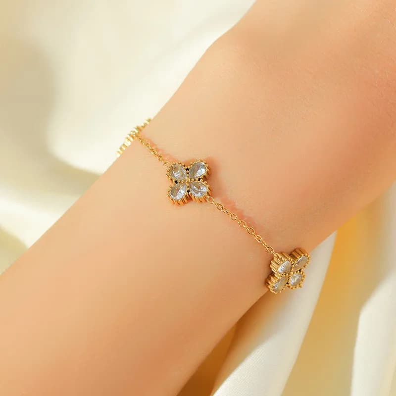 Zircon Flower Necklace, Earring and Bracelet Set
