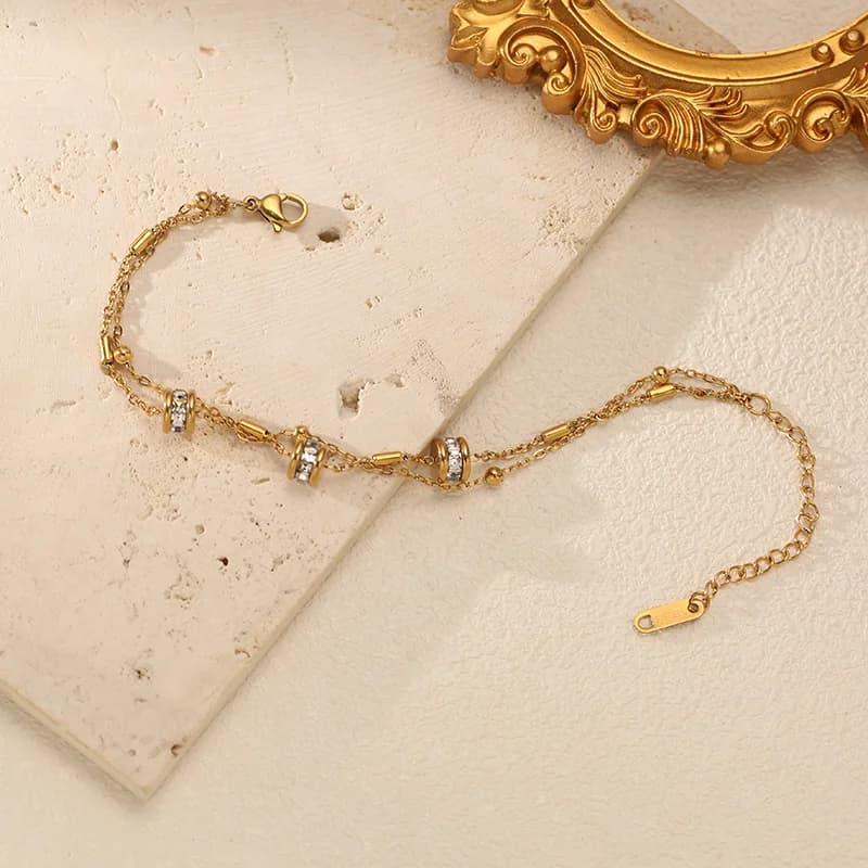 สร้อยข้อมือลูกปัดทองชุบ 18K ประดับ Zircons สังเคราะห์