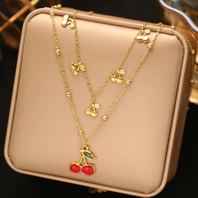 Water Drop Zircon Pendant Necklace, Gold Plated