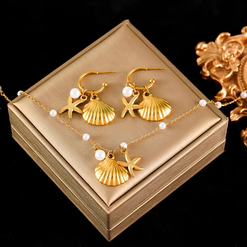 Gold Starfish Shell Pearl Necklace and Earrings Set