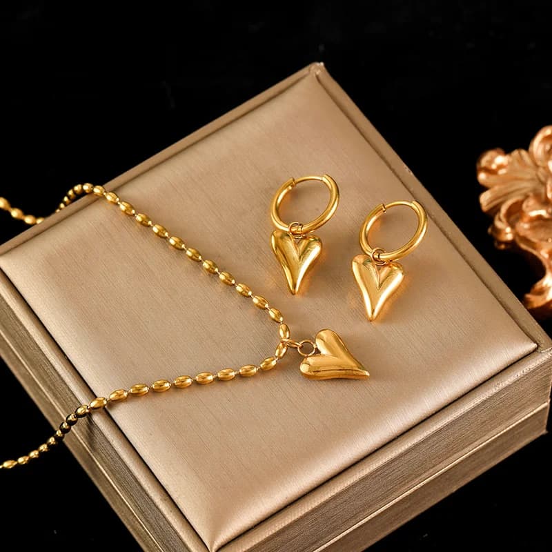 Heart and Pearl Necklace and Earrings Set