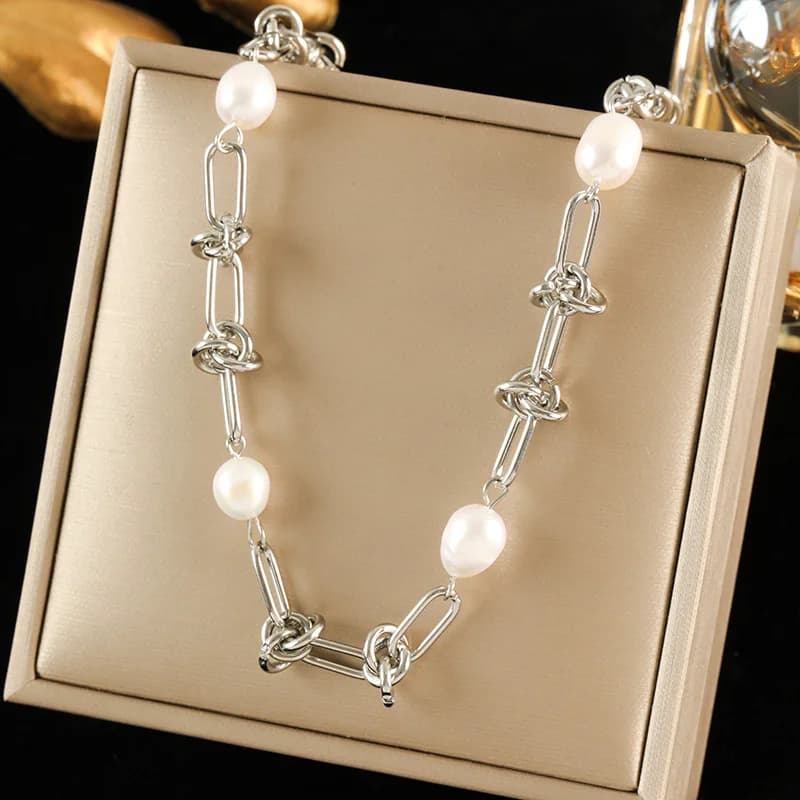 Silver Chain Collar Necklace