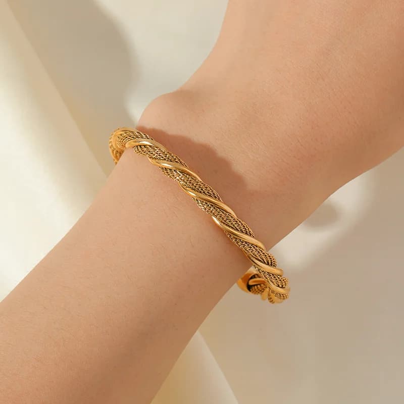 กำไลข้อมือบิดเกลียว ปรับขนาดได้ สีทอง สเตนเลสสตีล 316L