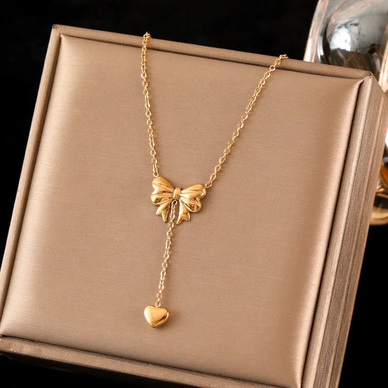 Star Flower Bear Necklace and Earrings Set