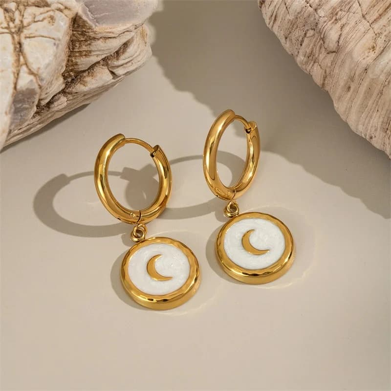 Irregular Heart-Shaped Dangle Earrings