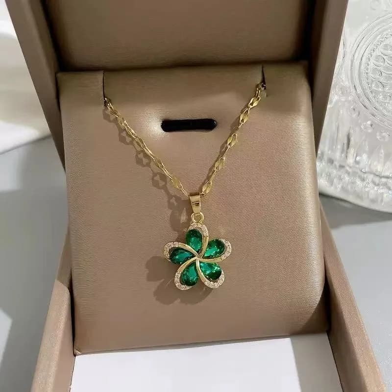 Cubic Zirconia Flower Pendant Necklace