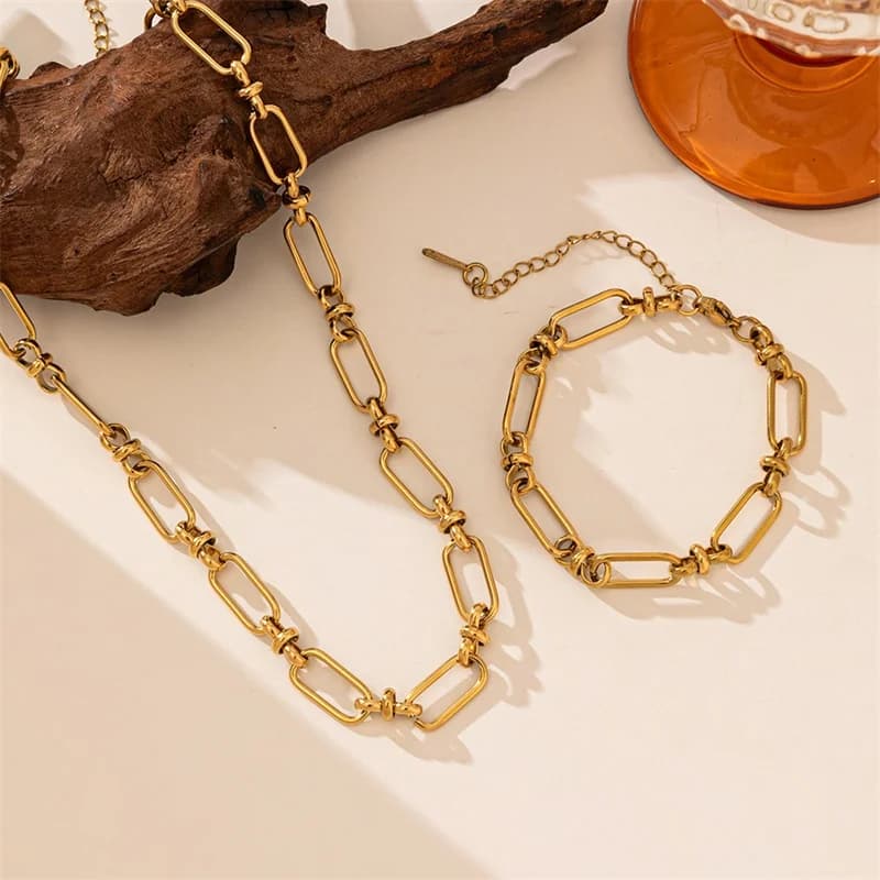 Handmade Metal Neck Chain and Bracelet Set